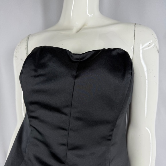 Lulu’s Perfectly Exquisite Black Satin Strapless Bodycon Mini Dress Size Medium - Picture 6 of 15